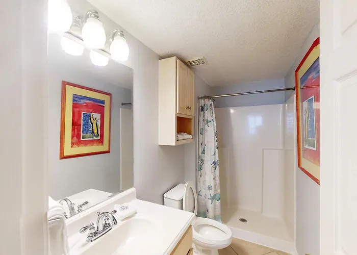 Beach-front With Pool Hot Tub Sauna Washer Dryer & Grill * Gulf Shores