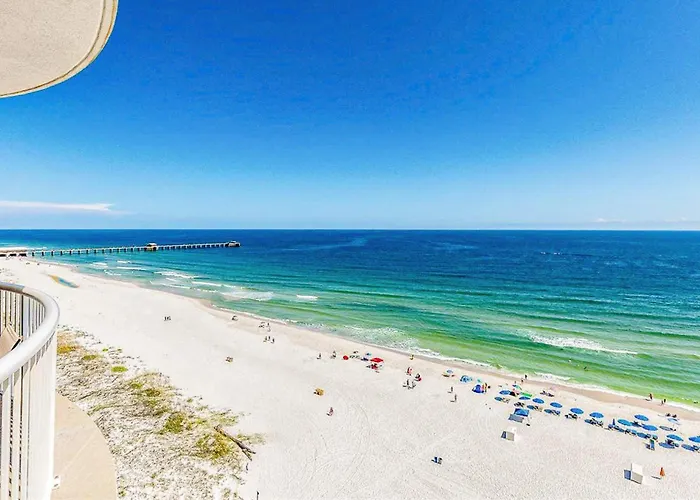 Beach-front With Pool Hot Tub Sauna Washer Dryer & Grill